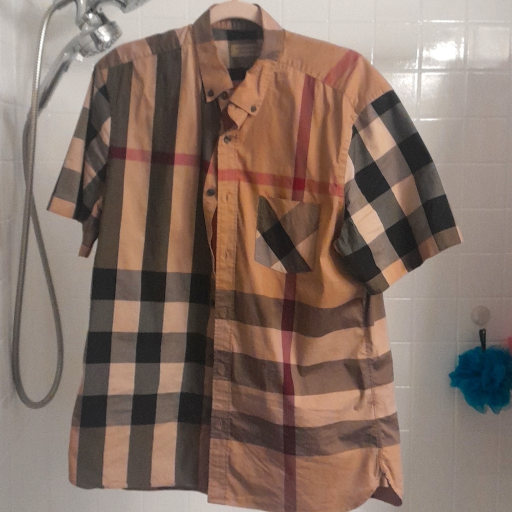 Burberry button up shirt